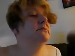 자연 큰 가슴 빨기와 제비 성숙