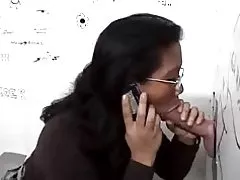 아시아 여자에 대 한 화장실 Gloryhole